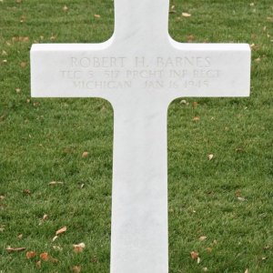 R. Barnes (Grave)