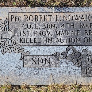 R. Nowakowski (Grave)