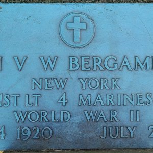 J. Bergamini (Grave)