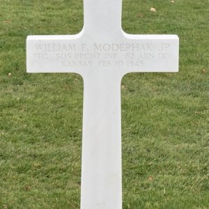 W. Moderhak (Grave)