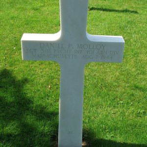 D. Molloy (Grave)