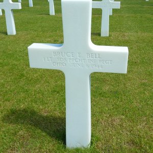 B. Bell (Grave)