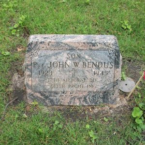 J. Bendus (Grave)