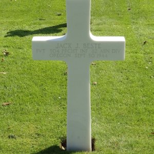 J. Beste (Grave)