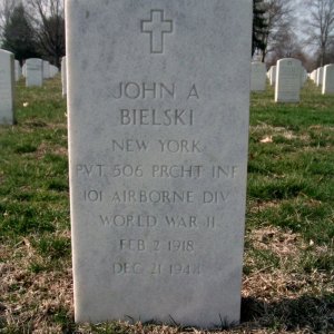 J. Bielski (Grave)