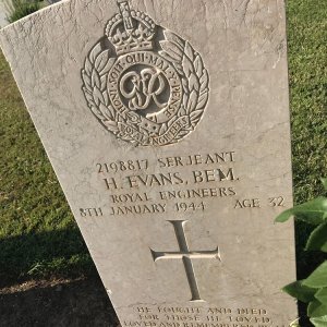 H. Evans (Grave)