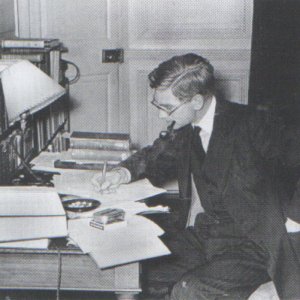 F.H. Hinsley