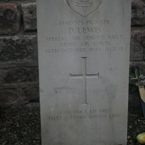 D. Lewis (grave)