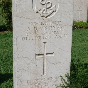 A. Davis (Grave)