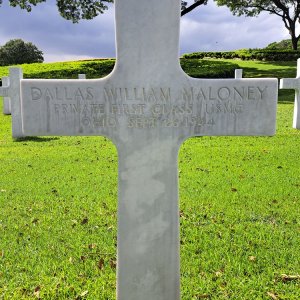 D. Maloney (Grave)