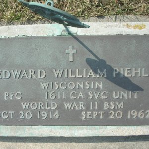 E. Piehl (Grave)