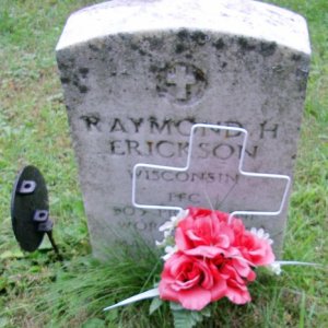 R. Erickson (Grave)