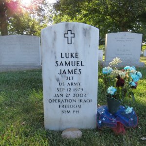 L. James (Grave)