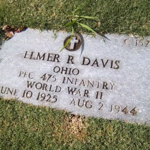 E. Davis (Grave)