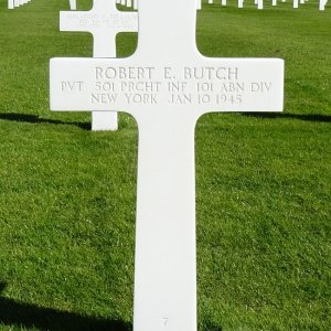 R. Butch (Grave)