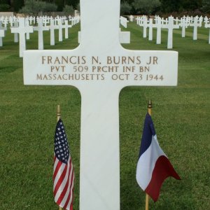 F. Burns (Grave)