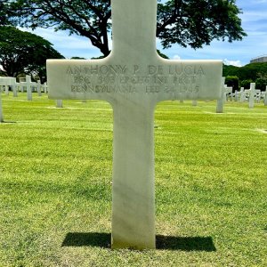 A. De Lucia (Grave)