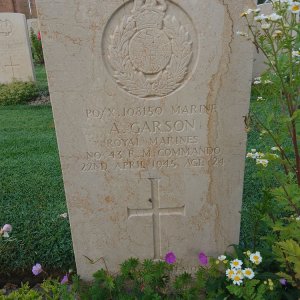 A. Garson (Grave)