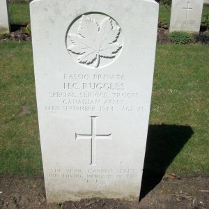 H. Ruggles (Grave)