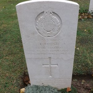 L. Hirst (Grave)
