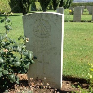 F. Mason (Grave)