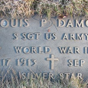 L. Damore (Grave)