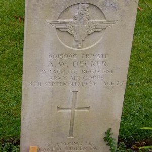 A. Decker (Grave)