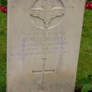 E. Timbrell (Grave)