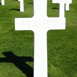 E. Cannon (Grave)