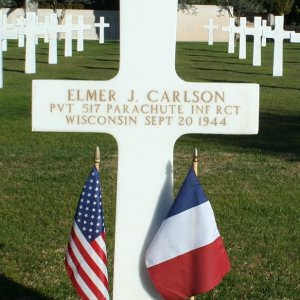 E. Carlson (Grave)
