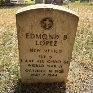 E. Lopez (Grave)