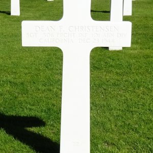 D. Christensen (Grave)
