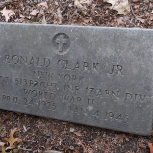 R. Clark (Grave)