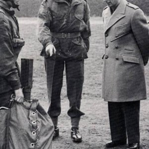 Sir W. des Voeux (centre)