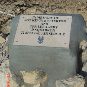 Memorial to K.Butterton and L.Tandy (Oman)