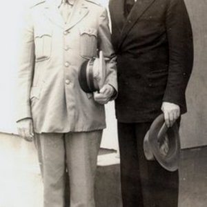 H. Dix (left)