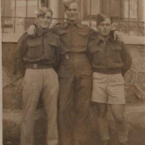 Michael Flynn (middle)