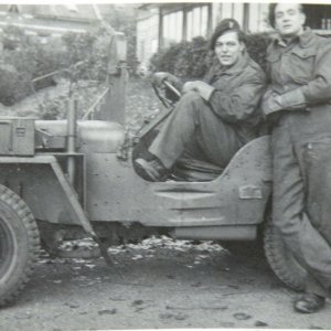 Iain MacDonald (left)
