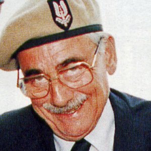 Owen (Bob) Francis