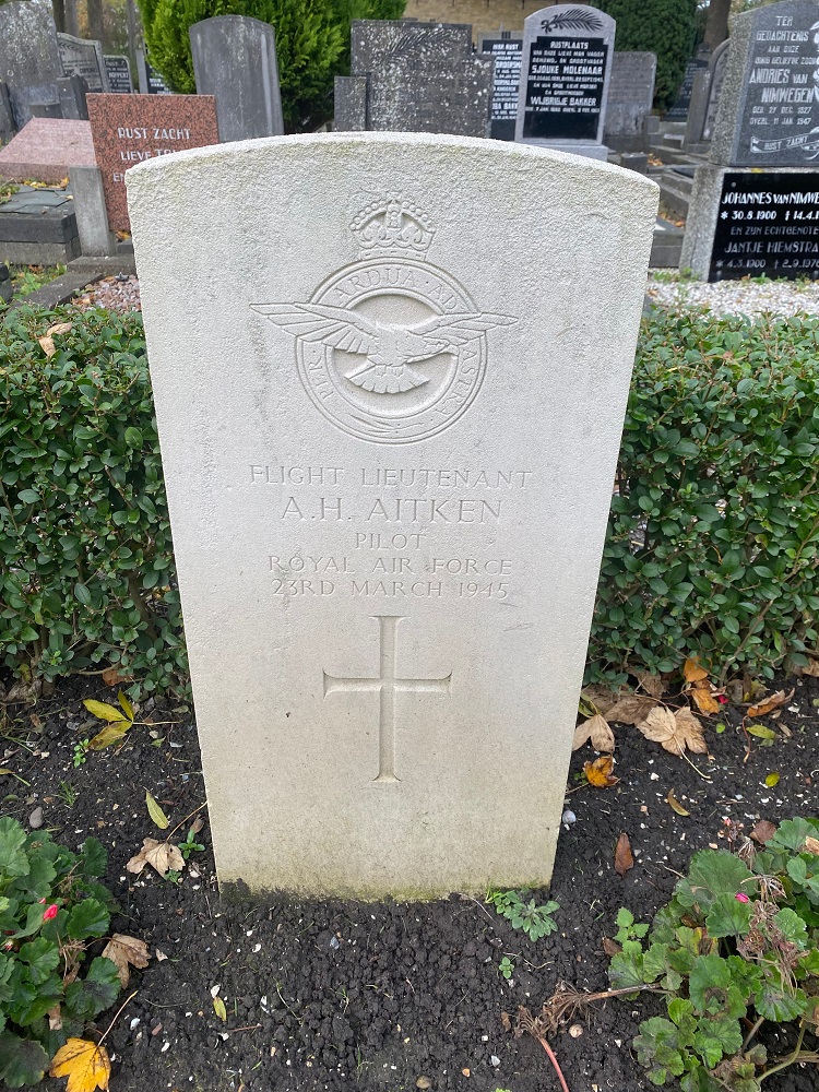 A. Aitken (Grave)
