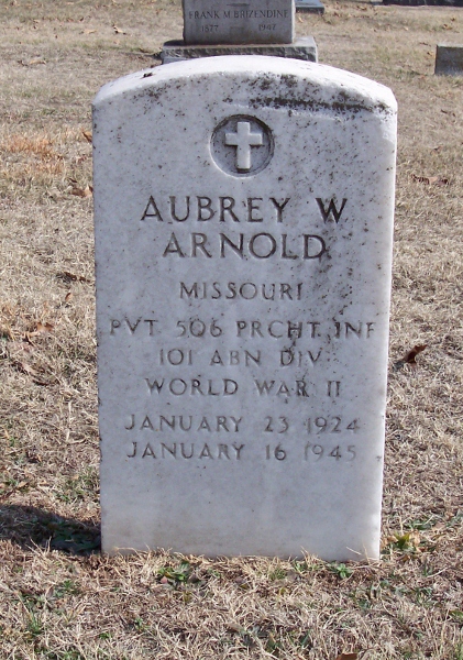 A. Arnold (Grave)