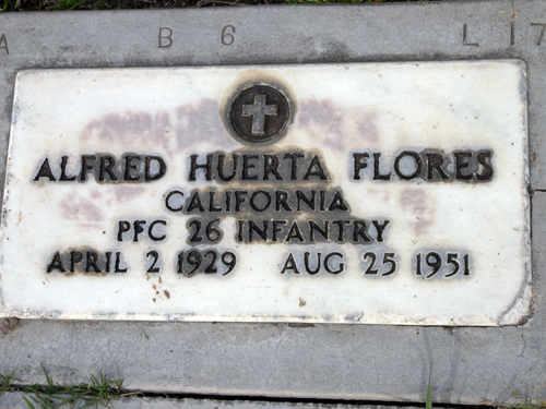 A. Flores (Grave)