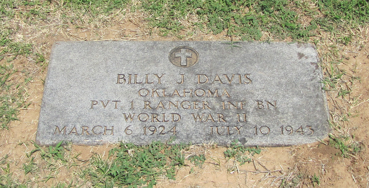 B. Davis (Grave)