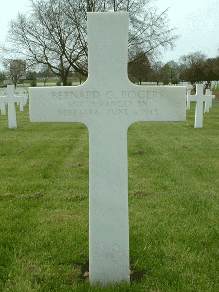 B. Rogers (Grave)