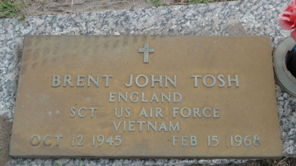 B. Tosh (grave)