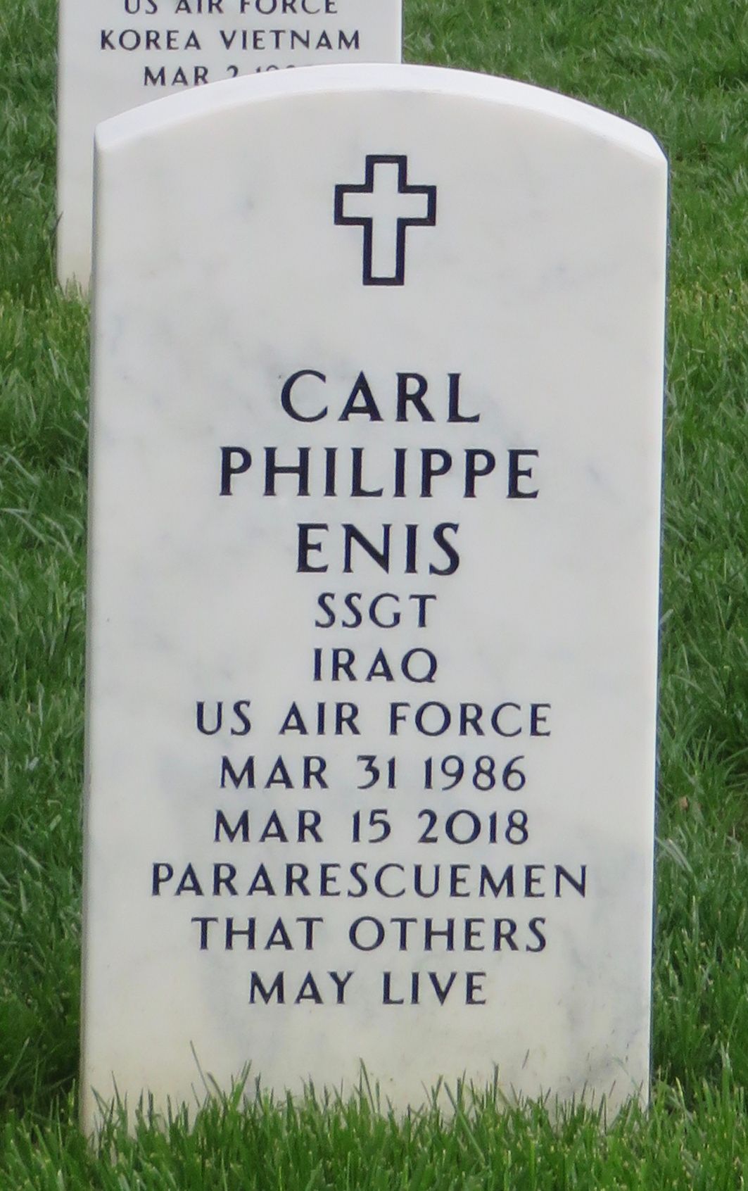 C. Enis (Grave)
