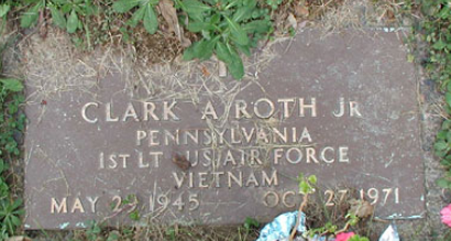 C. Roth (grave)