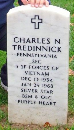 C. Tredinnick (grave)