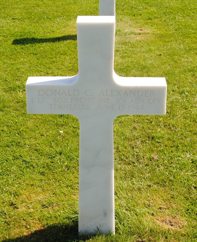 D. Alexander (Grave)
