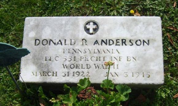 D. Anderson (grave)